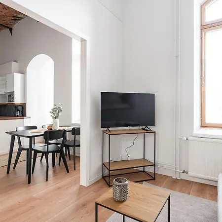 Lejlighed Historical Loft With Sauna & Free Parking, Hosts Up To 7 Guests Tampere