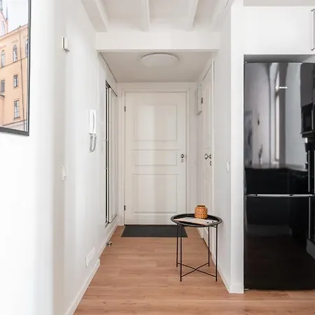 Stylish Historical Loft With Sauna And Free Parking דירה *